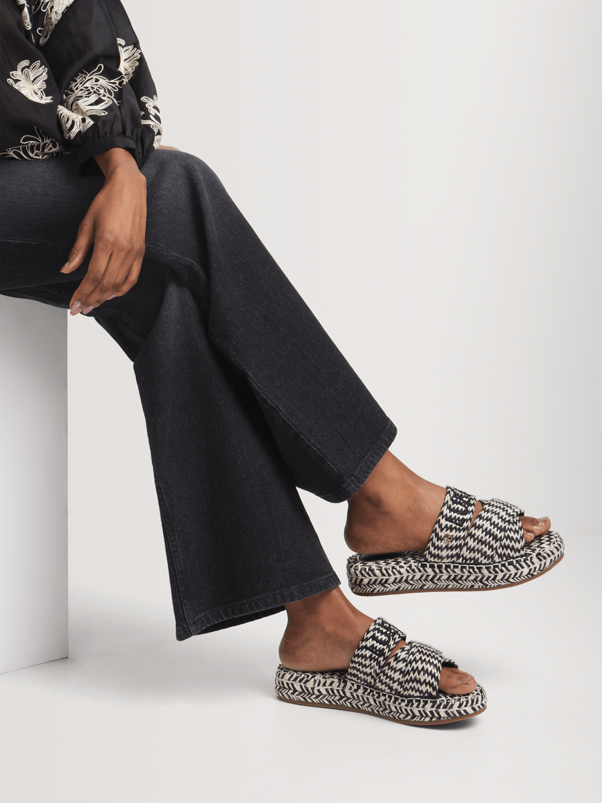 Luella Woven Raffia Flatform Sandals