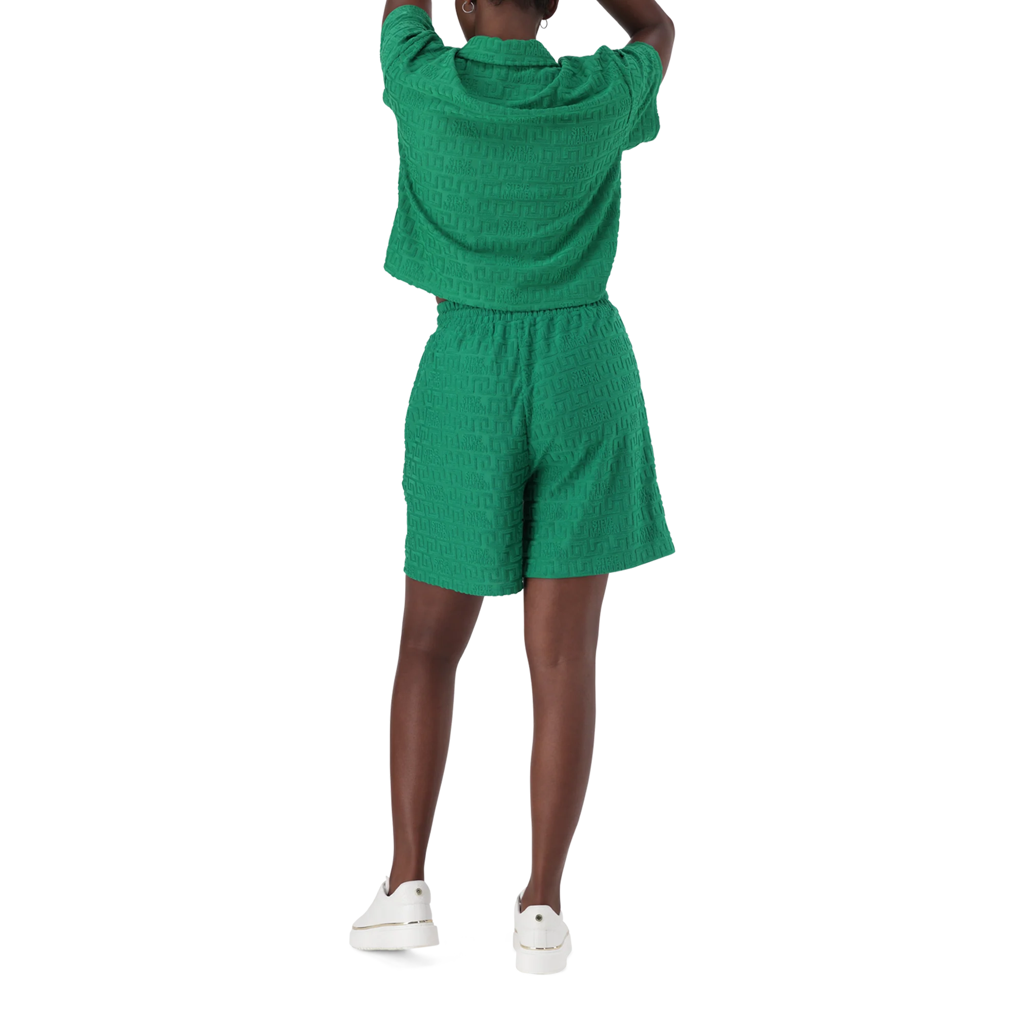 Steve Madden BELLA EMERALD EMBOSSED LOGO JOGGER SHORTS