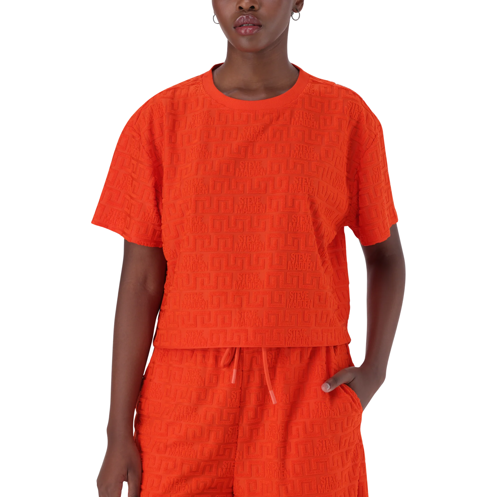 Steve Madden AYAAN TANGERINE EMBOSSED LOGO TOP