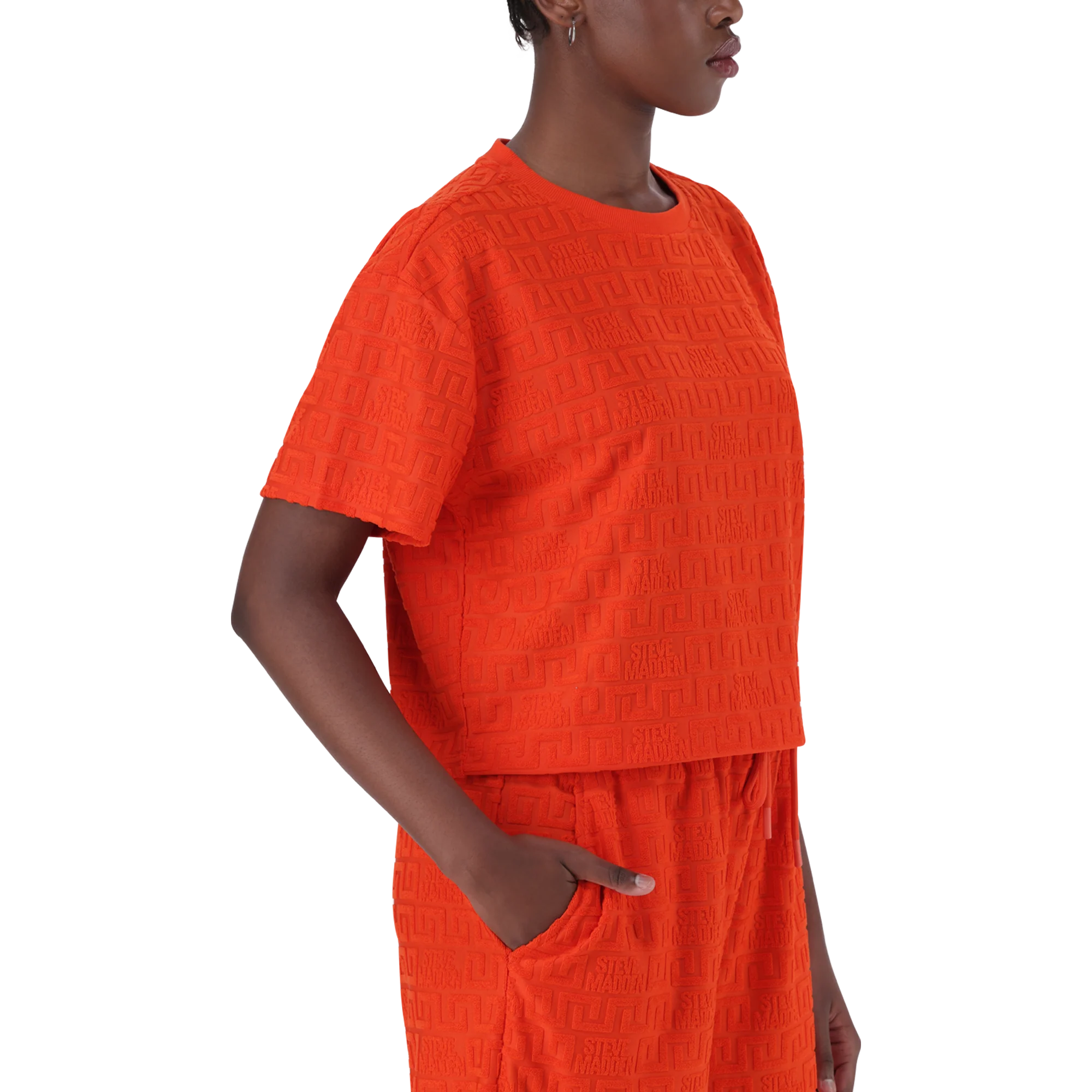 Steve Madden AYAAN TANGERINE EMBOSSED LOGO TOP