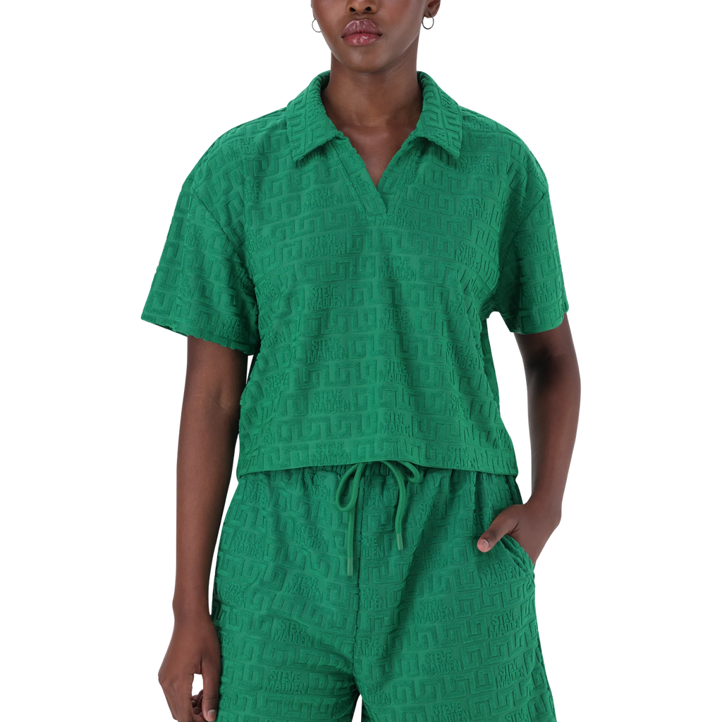 Steve Madden TESSA EMERALD EMBOSSED LOGO TOP WITH COLLAR